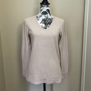 2/$20 Gap V neck sweater S